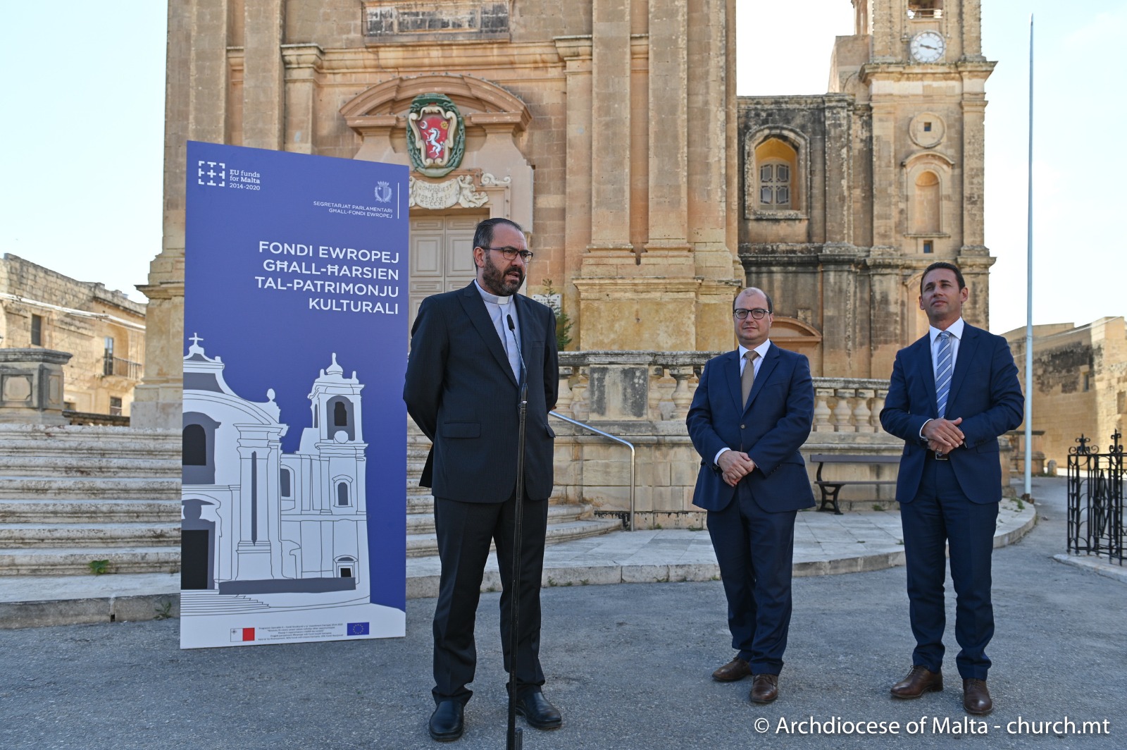 CURIA 03 CURIA 03